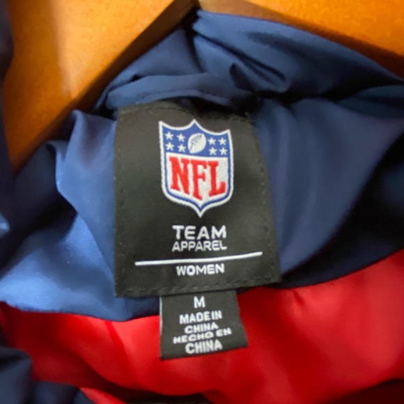 Women’s NE Patriot quilted jacket size M - Picture 4 of 7